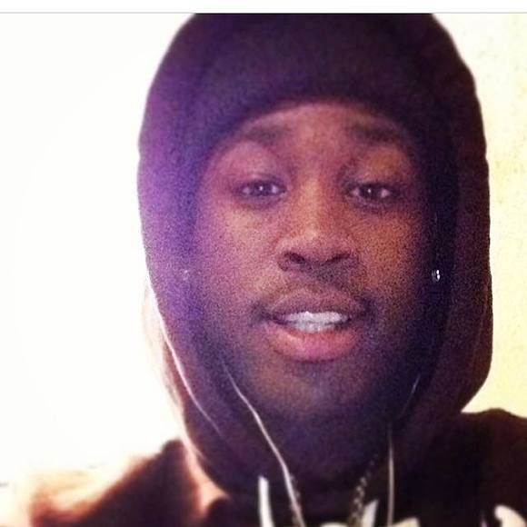 Profile Picture of Jerry Moses (@jerrymoses) on Poshmark