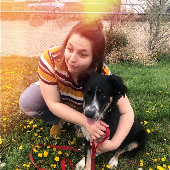 Profile Picture of Mariana Acevedo mesa (@drunklemur) on Poshmark