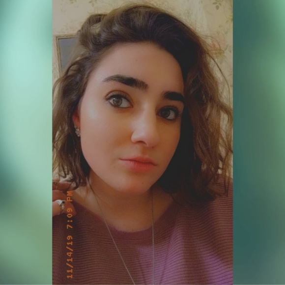 Profile Picture of Erica Opatz (@thatgirl_erica) on Poshmark