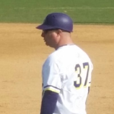 Profile Picture of Dave Ames (@CoachAmes21) on Twitter