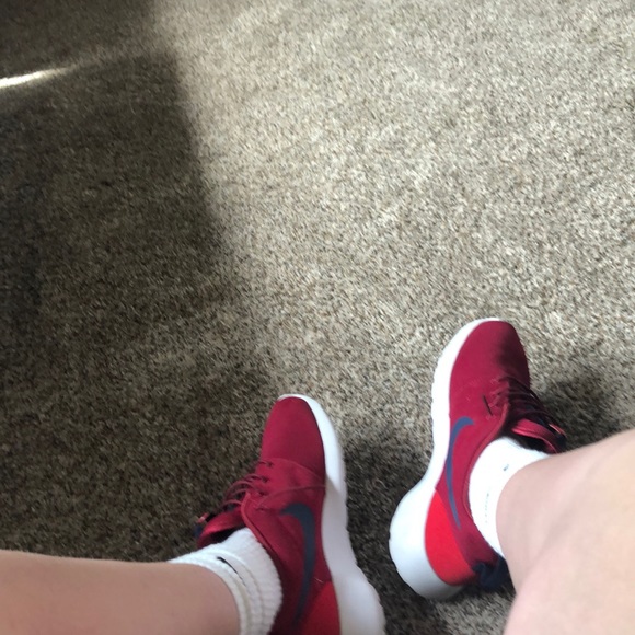 Profile Picture of Mckenna Monogue (@mckennamonogue) on Poshmark