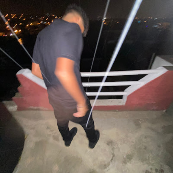 Profile Picture of Frank Alexander (@aleee548) on Poshmark