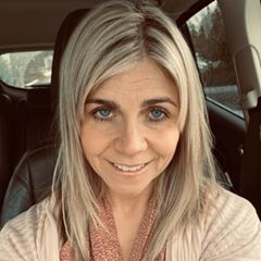 Profile Picture of Laurie Aucoin (@laurieaucoin) on Tiktok