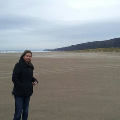 Profile Picture of Paula Cunningham (@PaulaCam) on Twitter