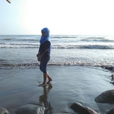 Profile Picture of Deyu (@dv_yulia) on Twitter