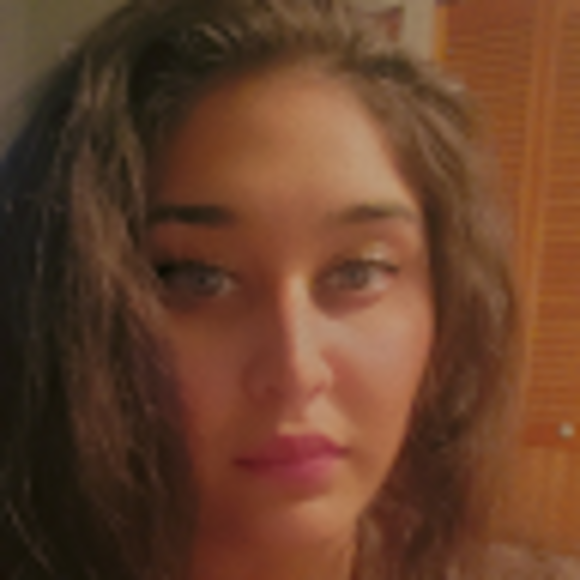 Profile Picture of Cassandra Caban (@cabancassandra) on Poshmark