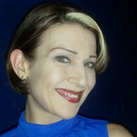 Profile Picture of Bobbie Daniel (@geekpunk) on Poshmark