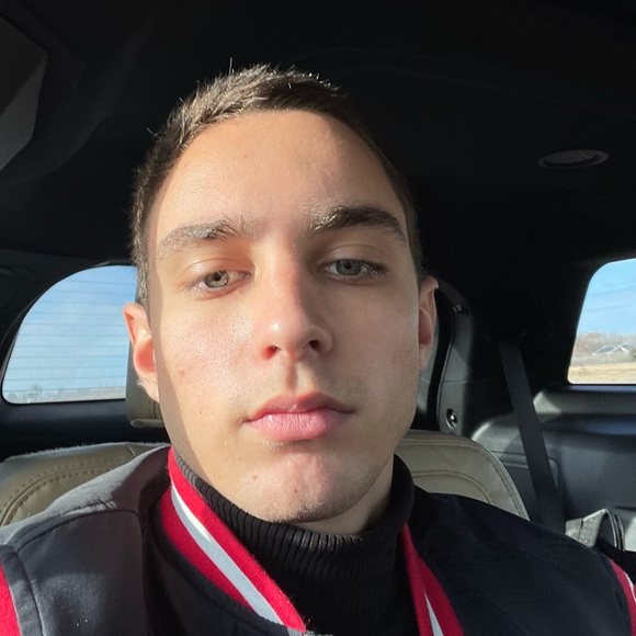 Danis Numanović - Poshmark Profile Picture of Danis Numanović (@danis_n) on Poshmark