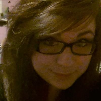 Profile Picture of Zoe Leach (@ZoeZoelou14) on Twitter