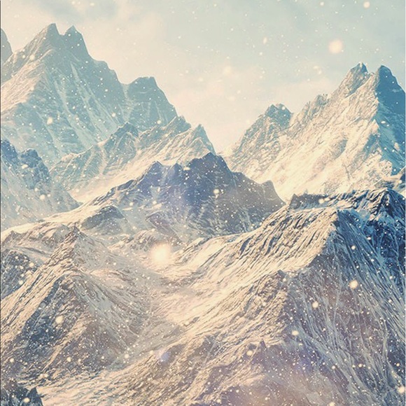 Profile Picture of Andrew Sands (@andrew434) on Poshmark