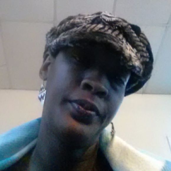 Profile Picture of Alisa Cathey (@monalisa81277) on Poshmark