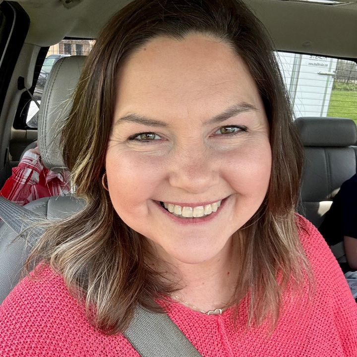 Profile Picture of Crystal / Backwoodz Mama (@backwoodzmamareselling) on Tiktok