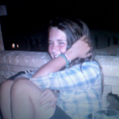 Profile Picture of Maisie Jane Clegg (@maisieSMILES) on Twitter