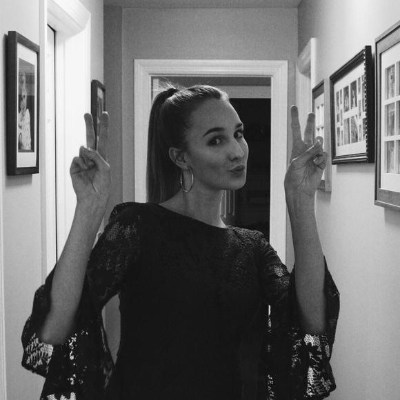 Profile Picture of Haley Pruett (@haleyp_2003) on Poshmark