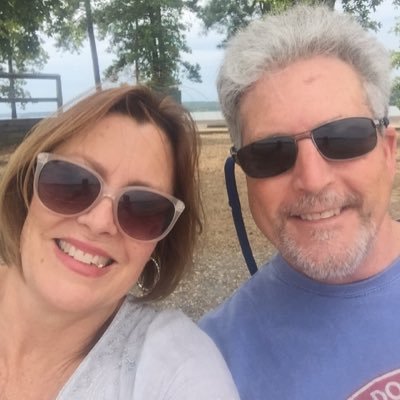 Profile Picture of Heidi Hussey (@hussey_heidi) on Twitter