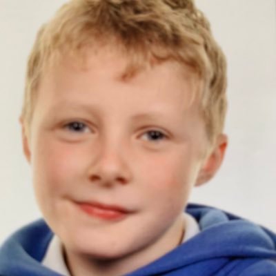Profile Picture of Katie Hawkes (@KatieHawkes8) on Twitter