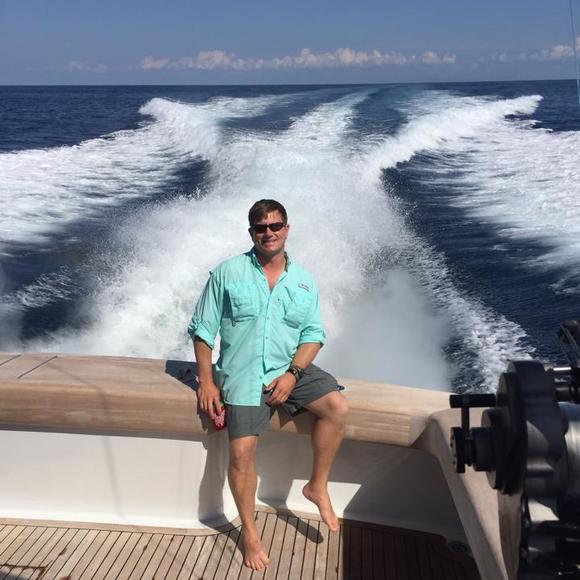 Profile Picture of Roberts Judd (@robertsjudd) on Poshmark