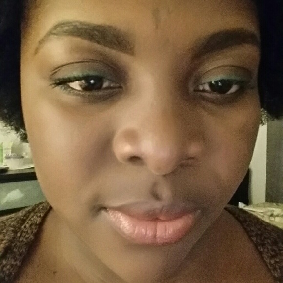 Profile Picture of Josephine Brownell (@jobunnie) on Poshmark