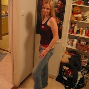 Profile Picture of Allison Queen (@355438834) on Myspace