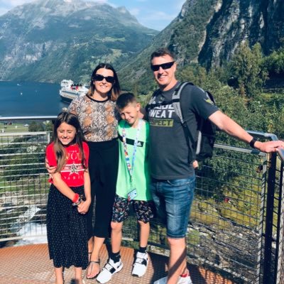 Profile Picture of Joanne Jenkins (@joey_jenks) on Twitter
