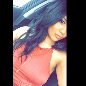 Profile Picture of Vanessa Espinoza (@lovelynesss) on Pinterest