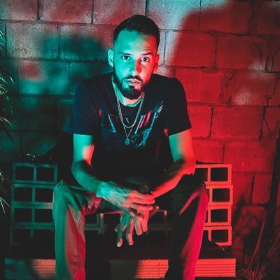 Profile Picture of Justin Hennessy (@MrJHennessy) on Twitter