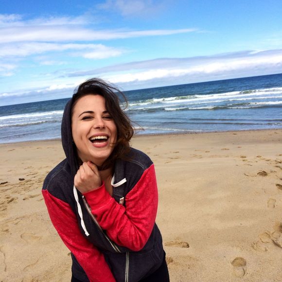 Profile Picture of Alyssa Nagler (@anagler) on Poshmark