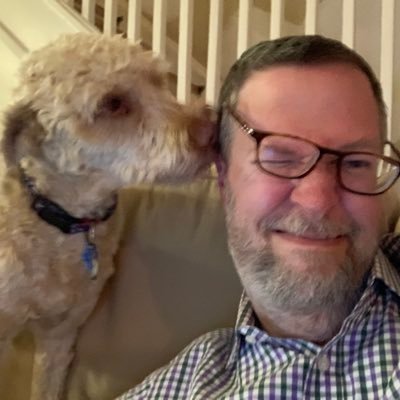 Profile Picture of Ian Swanson (@iswanTheHill) on Twitter