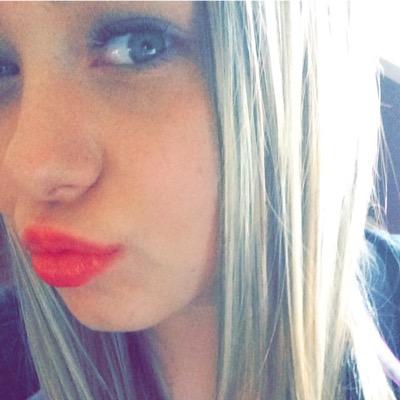 Profile Picture of Lea Szabo-Williams (@lea_szabo) on Twitter