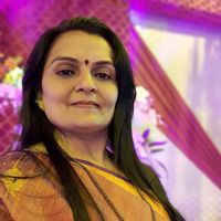 Profile Picture of Julie Desai (@julie-desai-11) on Quora