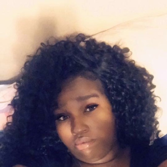 Profile Picture of Serrell Clark (@rellyrell88935) on Poshmark