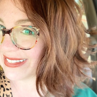 Profile Picture of AhHa #StopTheSteal (@amandaAhHa) on Twitter