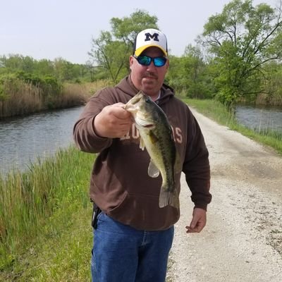 Profile Picture of Jeff Lundberg (@lumpy2325) on Twitter