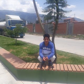 Profile Picture of Miltoner Gabo Quispe (bichos el poeta ) (@Miltoner-Gabo-Quispe) on Facebook
