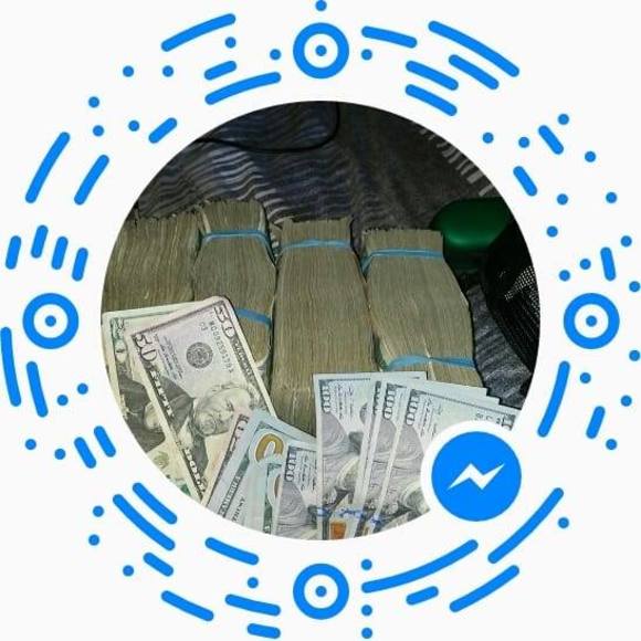 Profile Picture of Mark Palacio (@markpalacio) on Poshmark