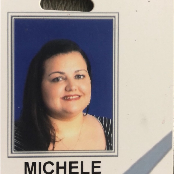 Profile Picture of Michele Ferolie (@june22baby84) on Poshmark