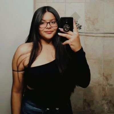 Profile Picture of Hi-D Klum ❤ (@HeidieHeidie) on Twitter