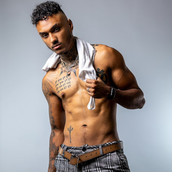 Profile Picture of Alcee Anderson iv (@x2ceefit) on Poshmark