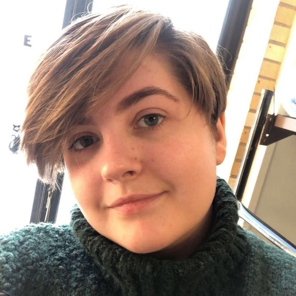 Profile Picture of Erica Baumann (@lavender_mint) on Poshmark