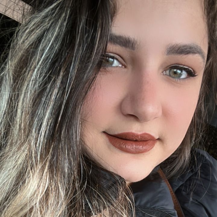 Profile Picture of Betsy Moreno (@betsymoren) on Tiktok