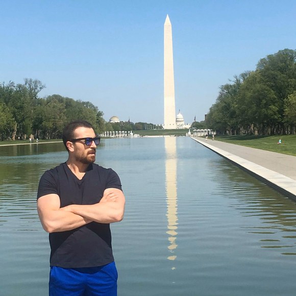 Profile Picture of Yavuz Acar (@yavuzacar) on Poshmark