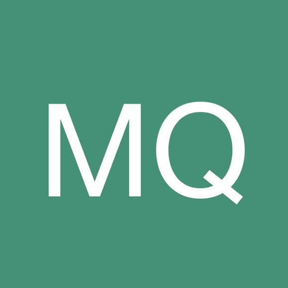 Profile Picture of Maureen Quinn (@maureenquinn589) on Poshmark