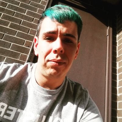 Profile Picture of Chris Bigness (@chris_bigness) on Twitter