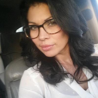 Profile Picture of Michelle Esparza (@dat_lil_momma) on Twitter