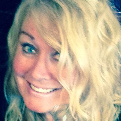 Profile Picture of Michele S Winkle (@LuLaRoeMichele2) on Twitter