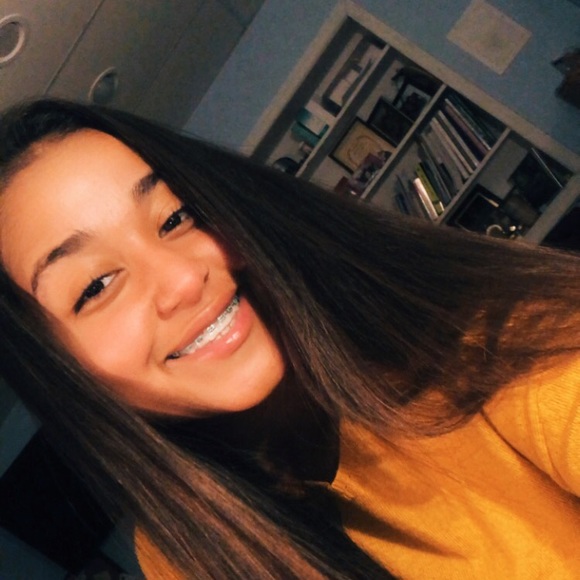 Profile Picture of Kailey Jaston (@kaileyjaston) on Poshmark
