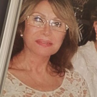 Miranda Recine - Facebook Profile Picture of Miranda Recine (@miranda.recine) on Facebook