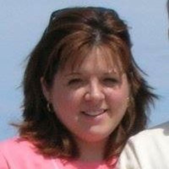 Profile Picture of Tara-lee Gilbart-webster (@leezer6399) on Poshmark