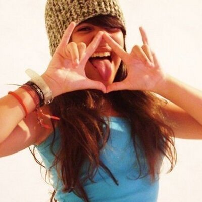 Profile Picture of Bianca Paredes (@biancaparedes16) on Twitter