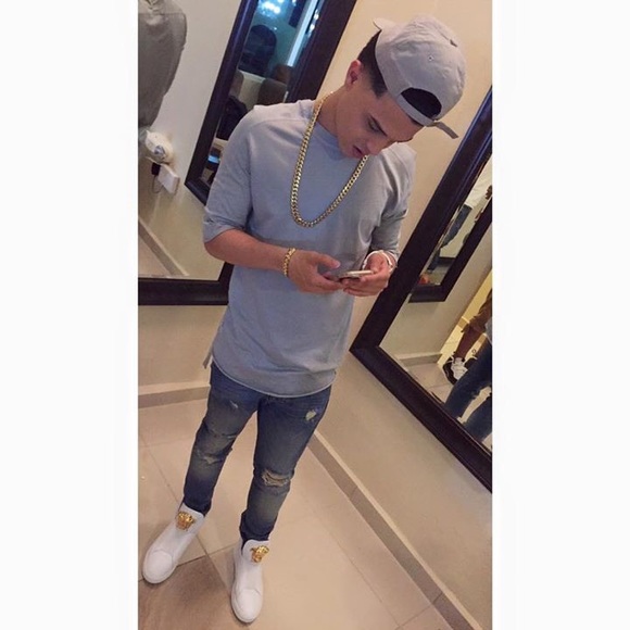 Profile Picture of Daniel Chinchilla (@anuelaarg4life) on Poshmark